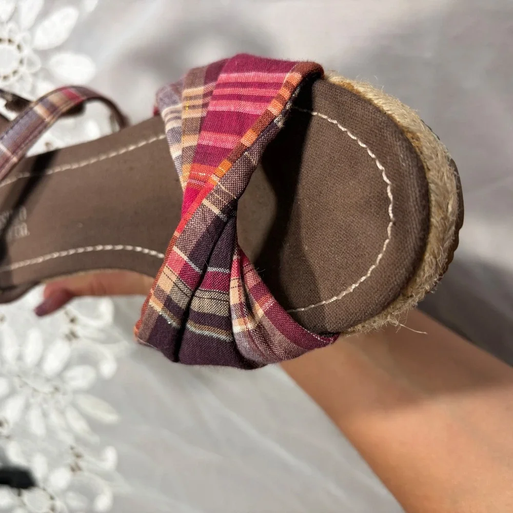 Y2K Cottage Mossimo Supply Multi Color Plaid Espadrille Wedge Sandals Size 8